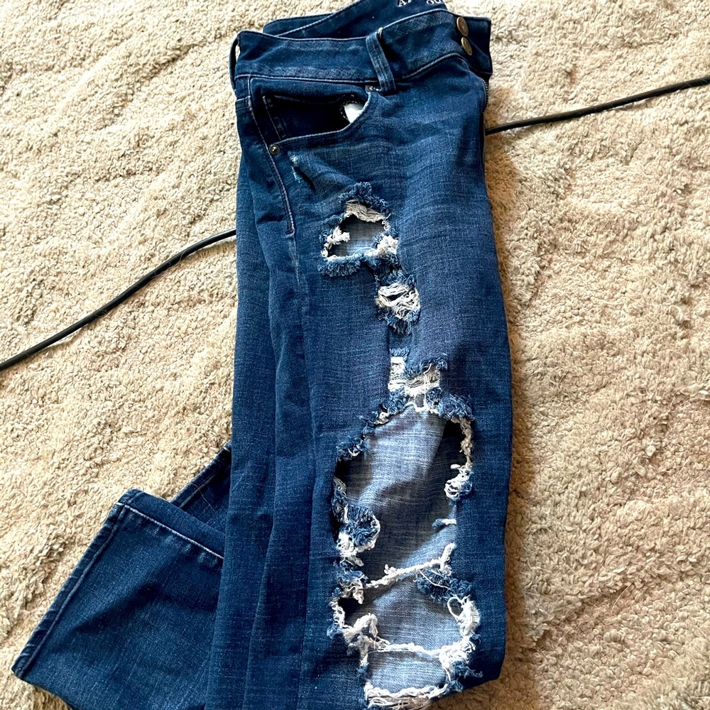 American eagle, size 12, stretchy capris.